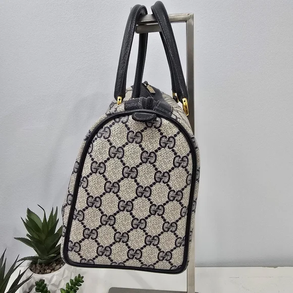 GUCCI - Vintage GG Sherry Line Boston Bag in Rare Navy Blue, PVC & Leather - Picture 6 of 16